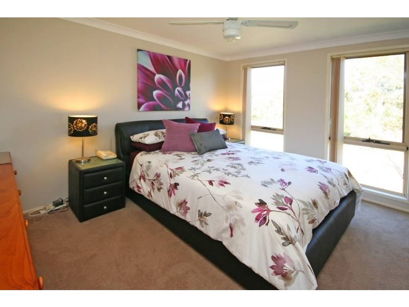 7 Lakeland Circuit, Harrington Park NSW 2567