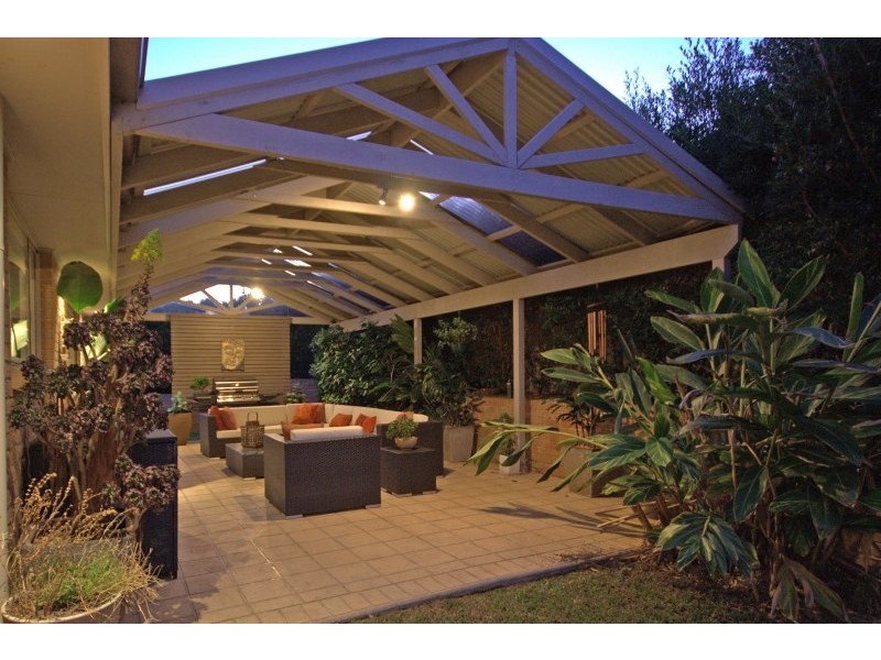 10 Olearia Road, Mount Annan NSW 2567