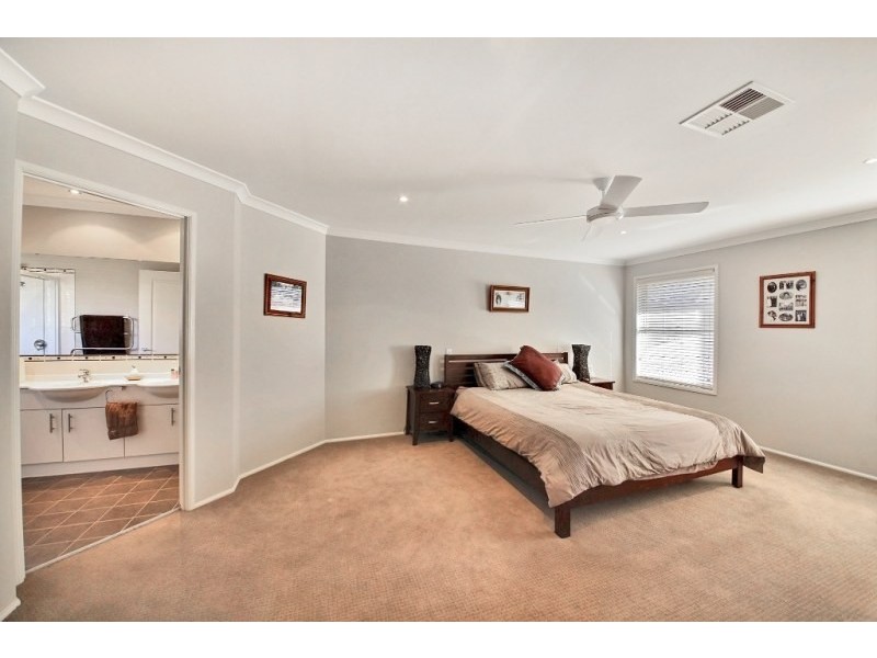 14 Park Way, Camden Park NSW 2570
