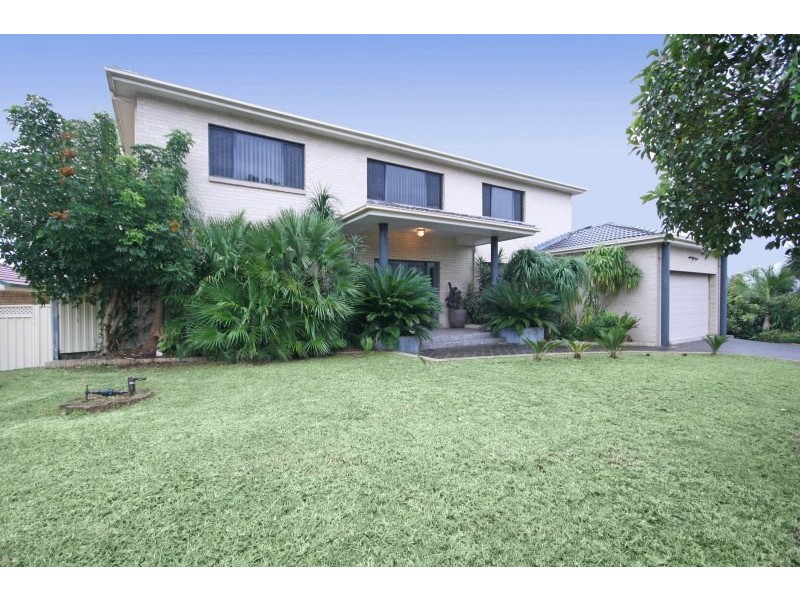 62 Kurrajong Circuit, Mount Annan NSW 2567