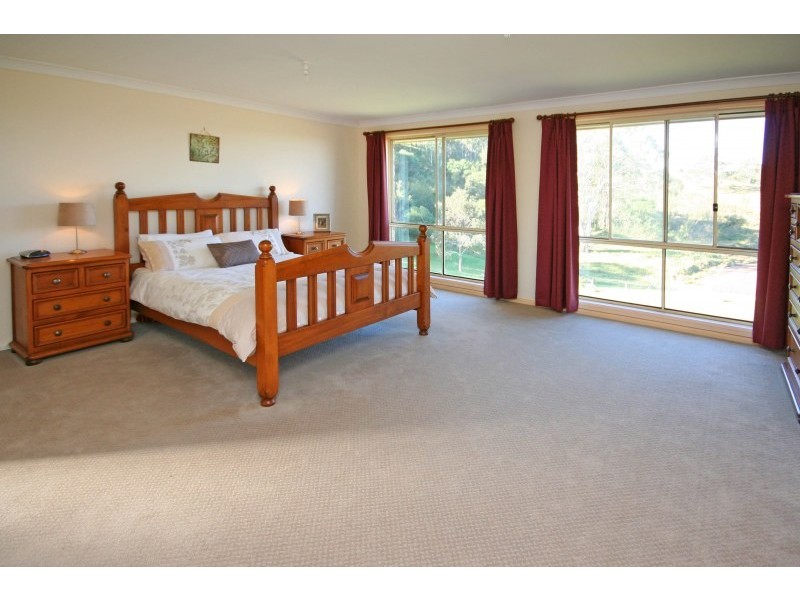 755 Mount Hercules Road, Razorback NSW 2571