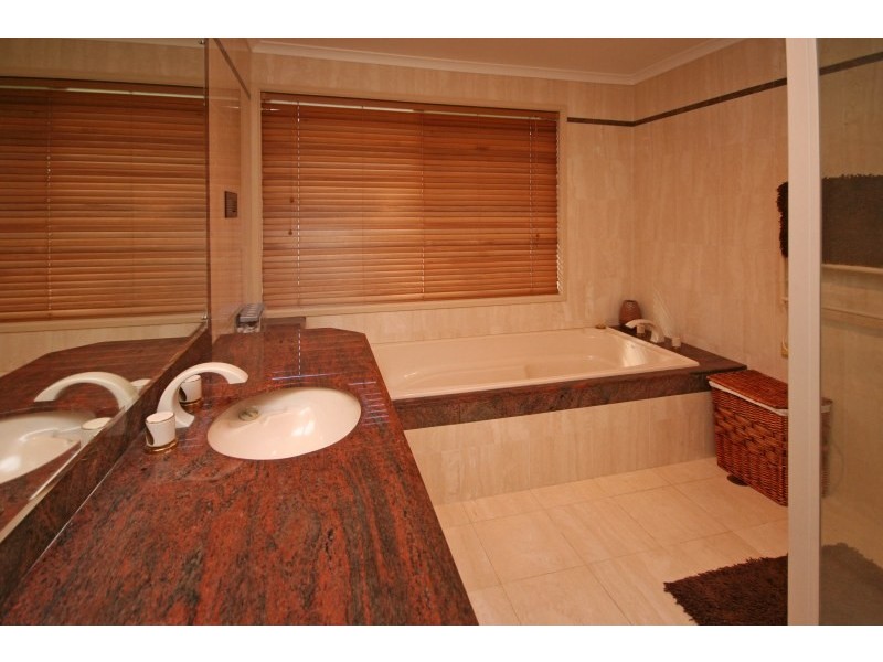 445 Old Razorback Road, Cawdor NSW 2570