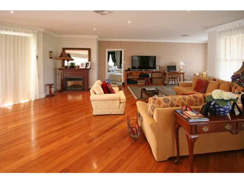 7 Melville Court, Harrington Park NSW 2567