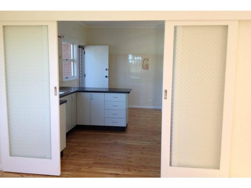 2 Macleay Street, Bradbury NSW 2560