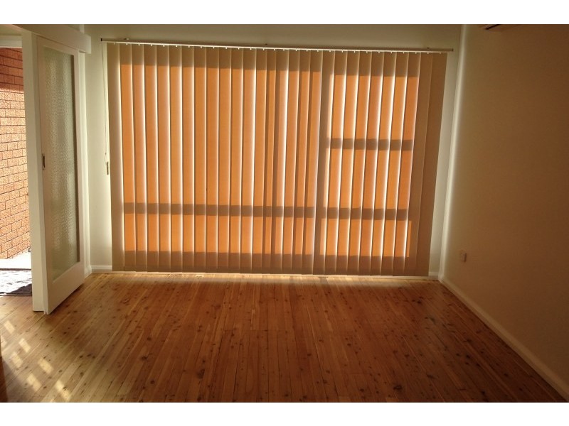 2 Macleay Street, Bradbury NSW 2560