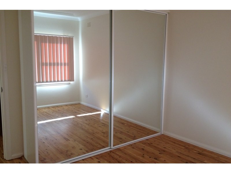 2 Macleay Street, Bradbury NSW 2560