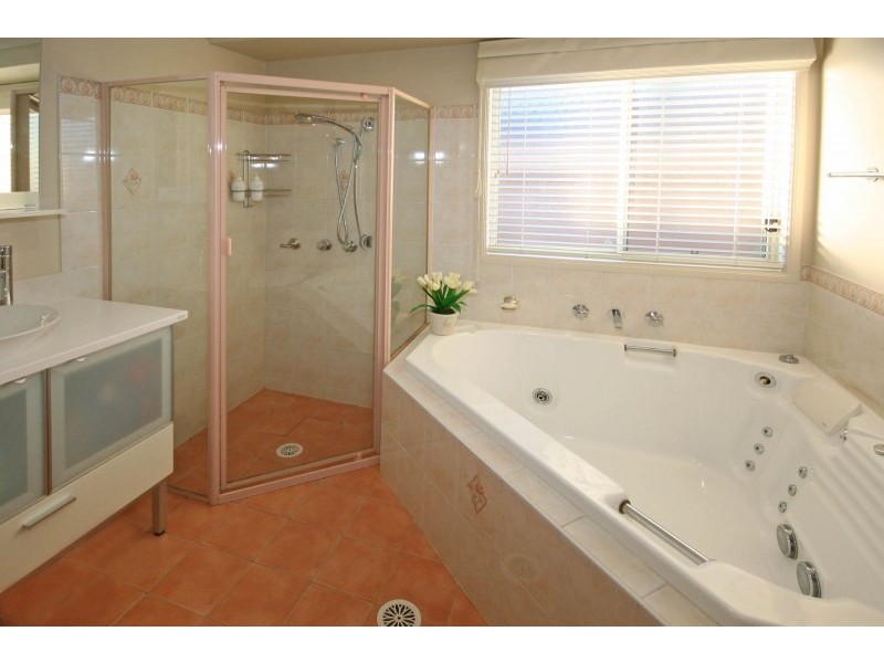 64 The Cascades, Mount Annan NSW 2567