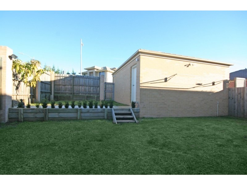 12 Thornton Road, Elderslie NSW 2570