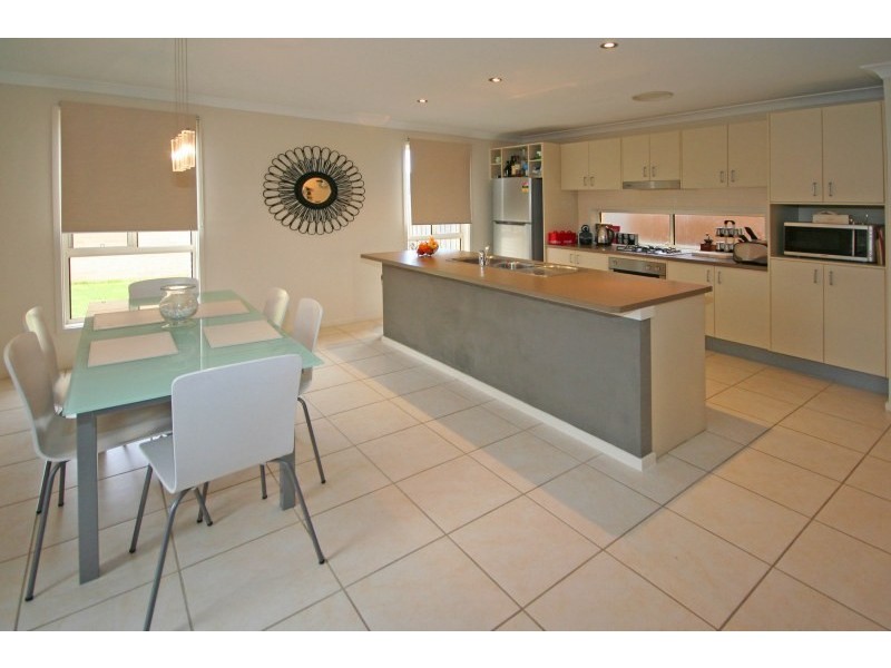 12 Thornton Road, Elderslie NSW 2570