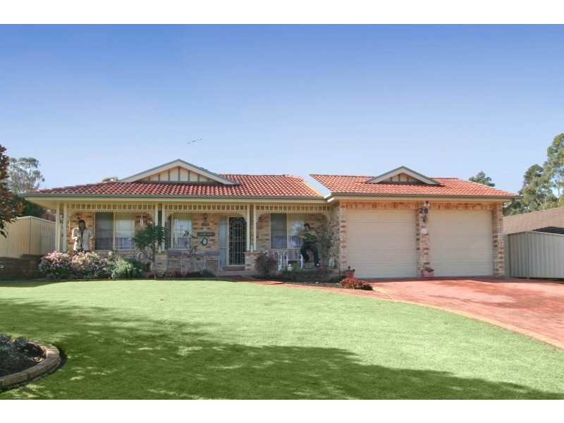 28 Solander Place, Mount Annan NSW 2567