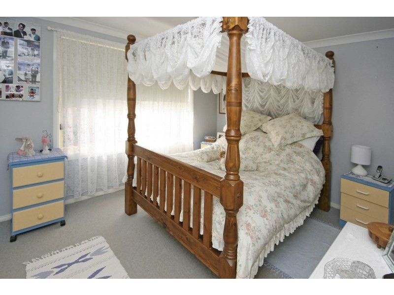 28 Solander Place, Mount Annan NSW 2567