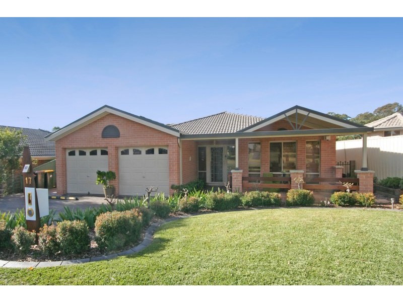 17 Bottlebrush Avenue, Mount Annan NSW 2567