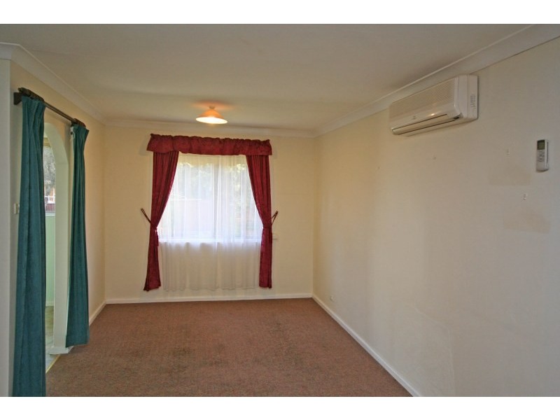 12 Bruchhauser Crescent, Elderslie NSW 2570