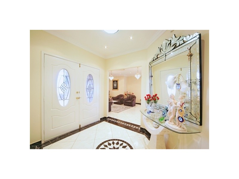 415 Mount Hercules Road, Razorback NSW 2571