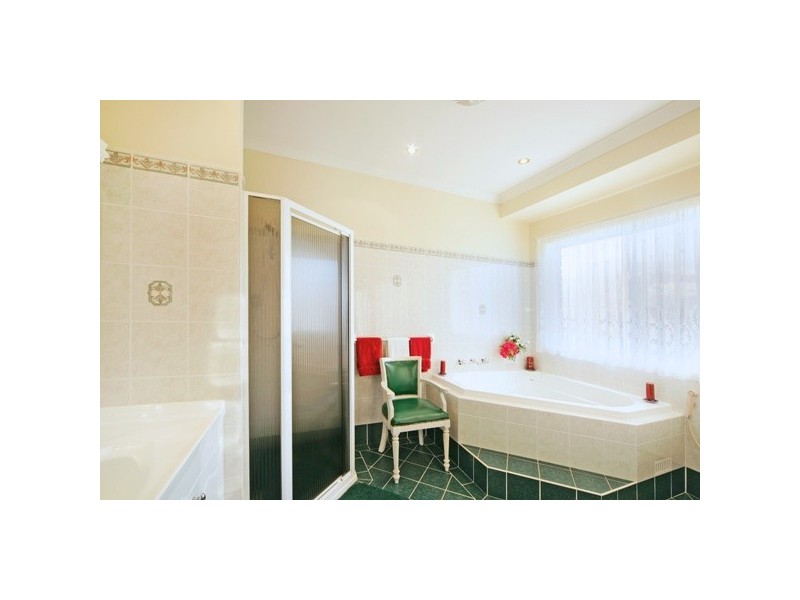 415 Mount Hercules Road, Razorback NSW 2571