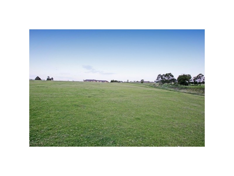 415 Mount Hercules Road, Razorback NSW 2571