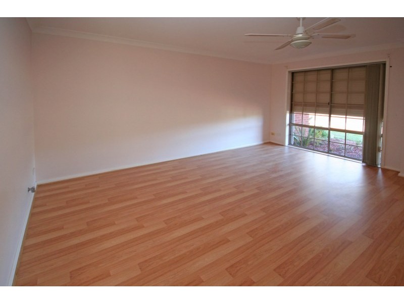 16 Liquidamber Drive, Narellan Vale NSW 2567