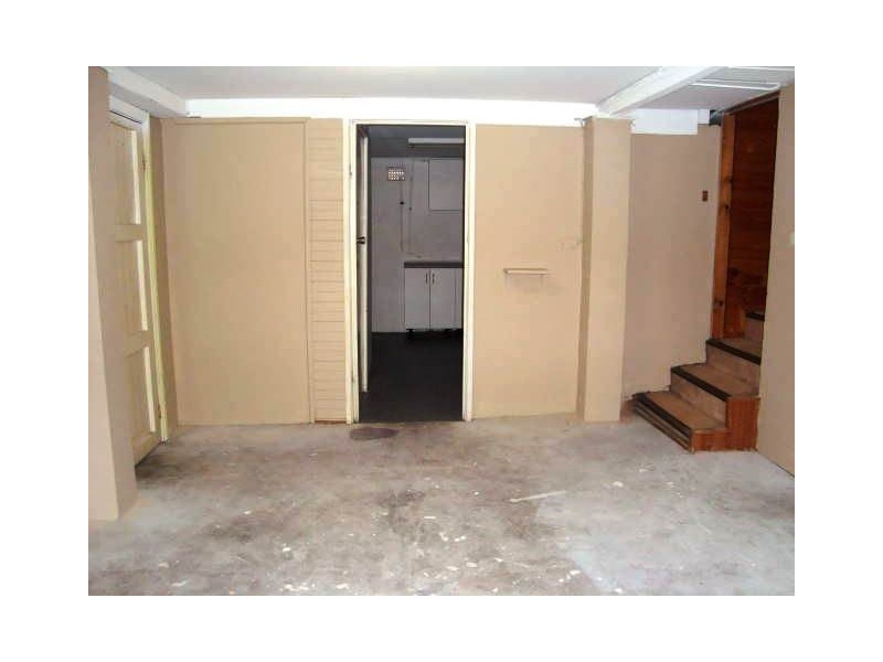 11 Menangle Road, Camden NSW 2570