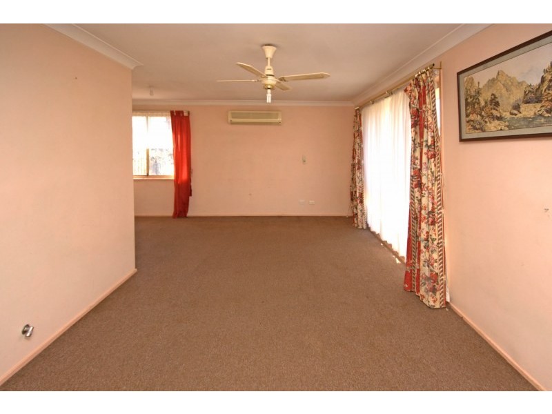 2 Shoemark Place, Narellan NSW 2567