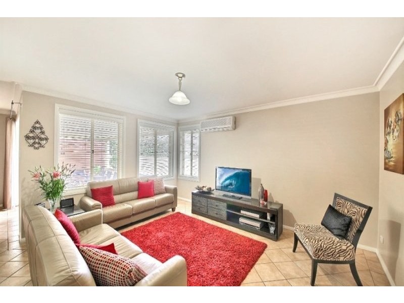 12 Border Close, Elderslie NSW 2570