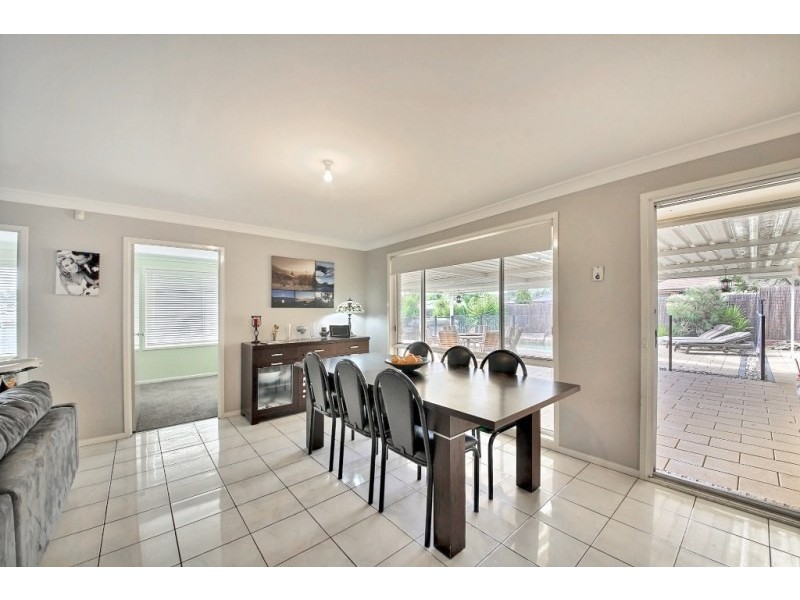 2 Wardle Close, Currans Hill NSW 2567