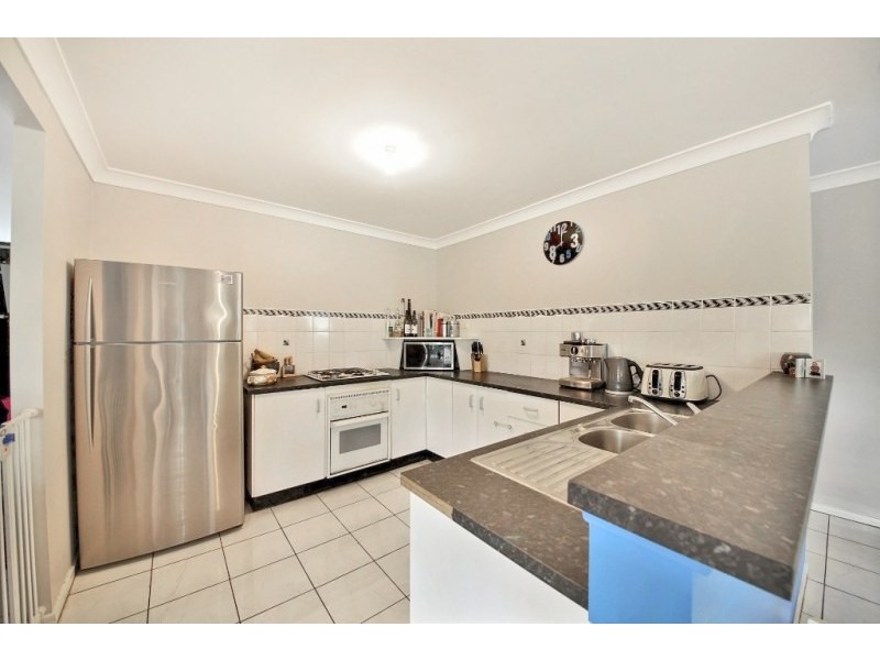 2 Wardle Close, Currans Hill NSW 2567