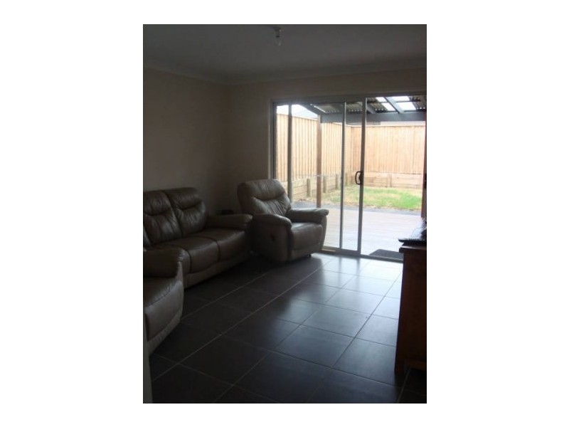 18 Gardiner Crescent, Elderslie NSW 2570