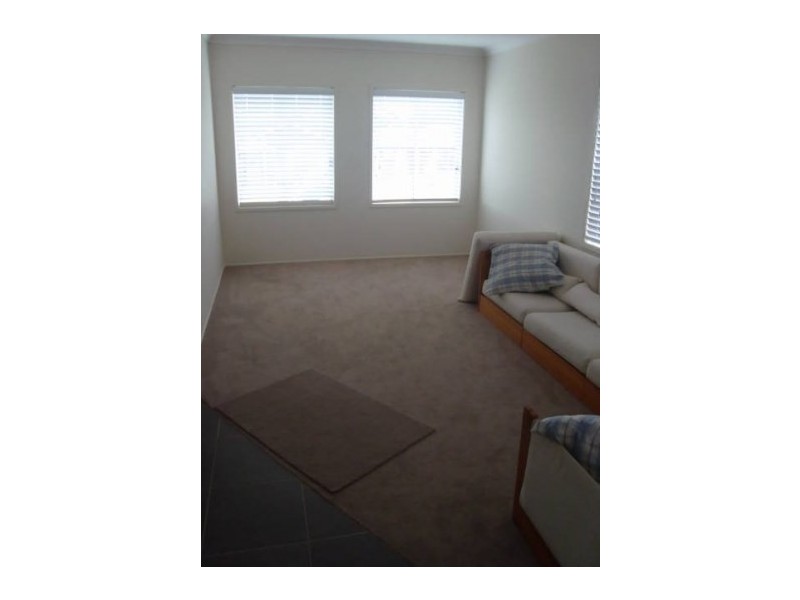 18 Gardiner Crescent, Elderslie NSW 2570