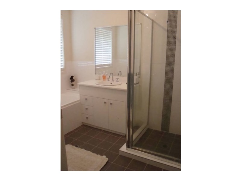 18 Gardiner Crescent, Elderslie NSW 2570