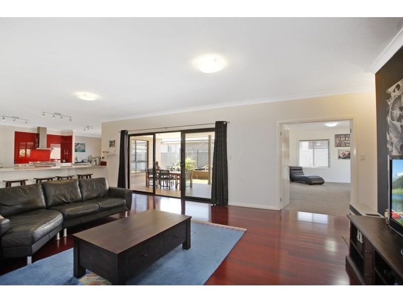 16 Barford Way, Harrington Park NSW 2567