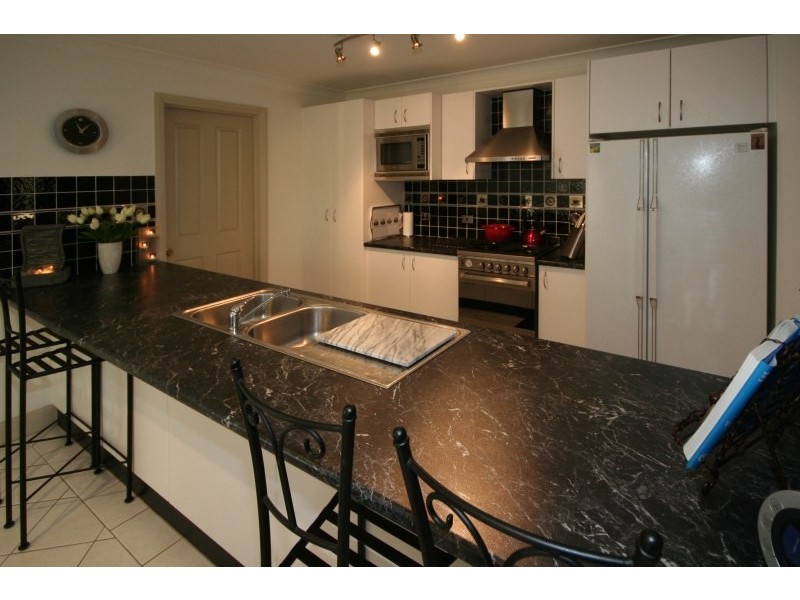 Unit 4/60 Old Hume Highway, Camden NSW 2570