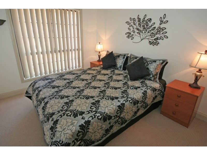 Unit 4/60 Old Hume Highway, Camden NSW 2570