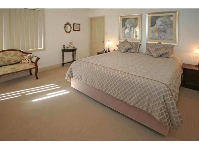 Unit 4/60 Old Hume Highway, Camden NSW 2570