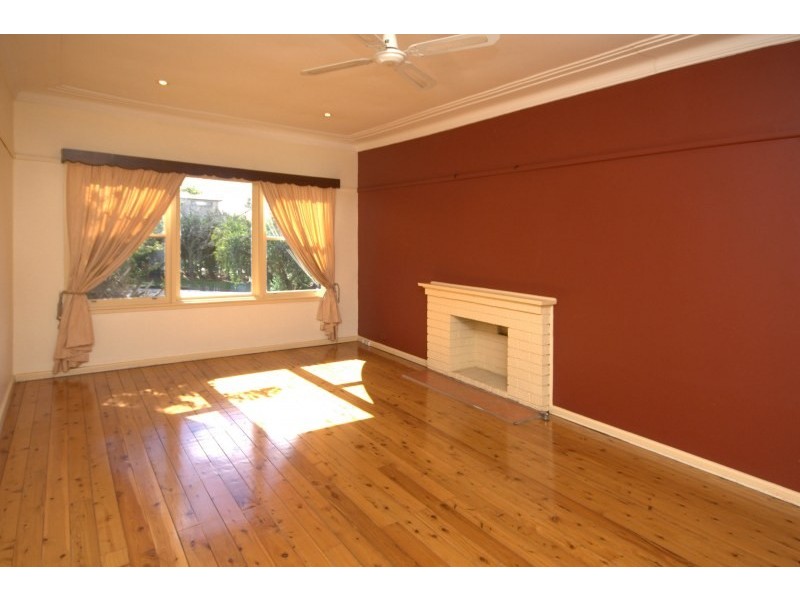 4 Rosalie Avenue, Camden NSW 2570
