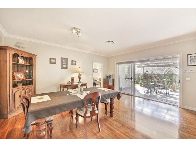 28 Rheinbergers Circuit, Elderslie NSW 2570