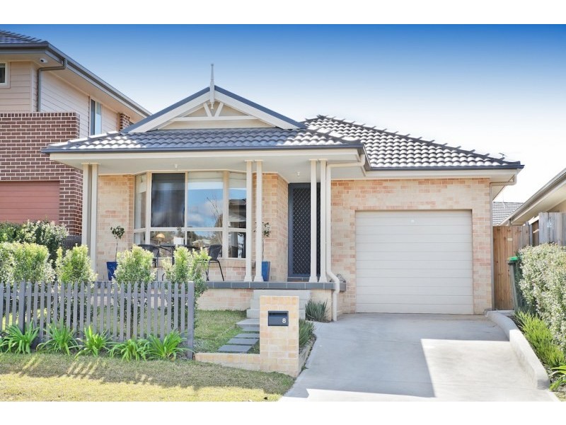 8 The Walk, Camden Park NSW 2570