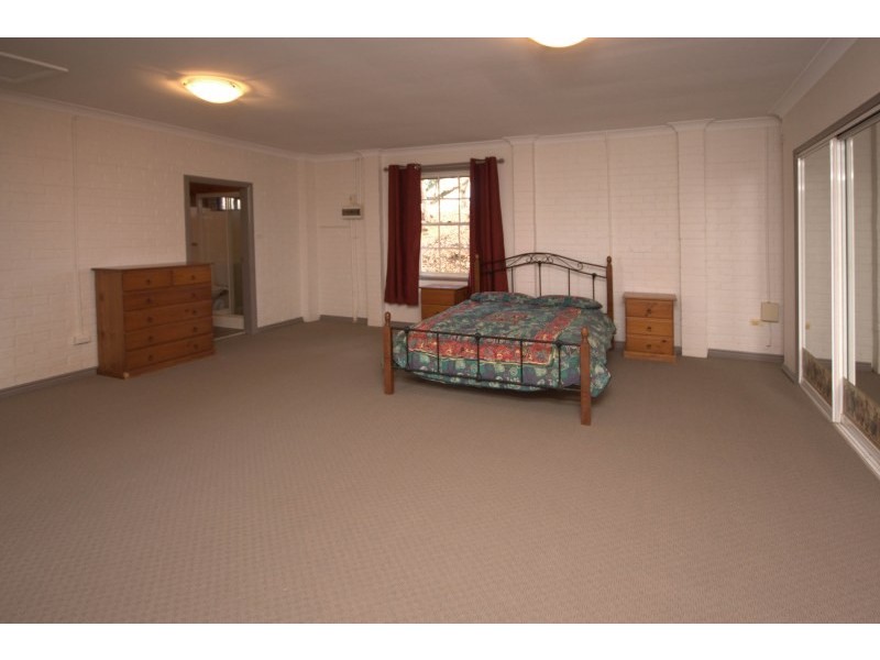 130 Eastview Drive, Camden NSW 2570