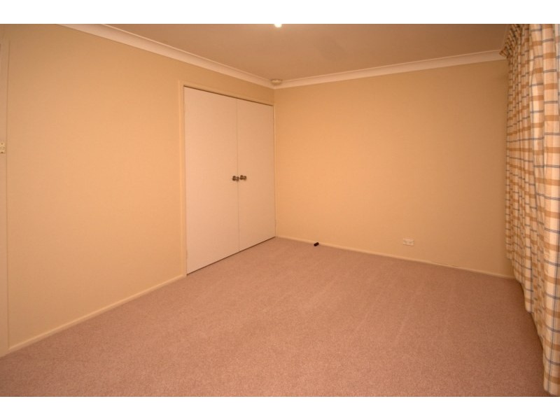 2 Faithfull Street, Elderslie NSW 2570