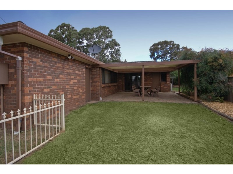 2 Faithfull Street, Elderslie NSW 2570
