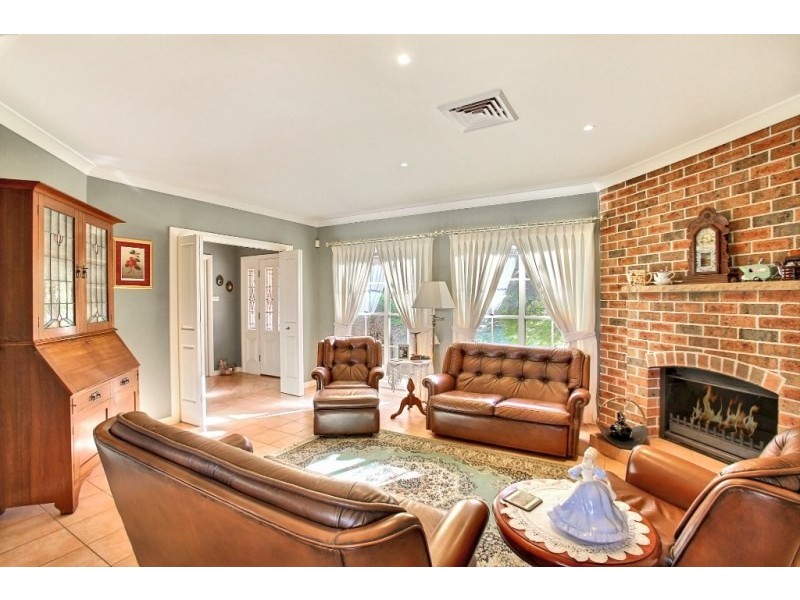 1 Camelot Close, Camden NSW 2570