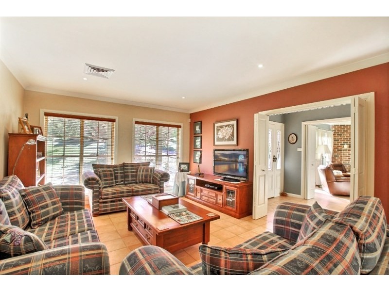 1 Camelot Close, Camden NSW 2570