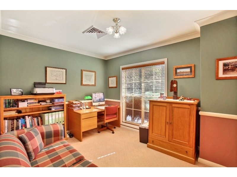 1 Camelot Close, Camden NSW 2570