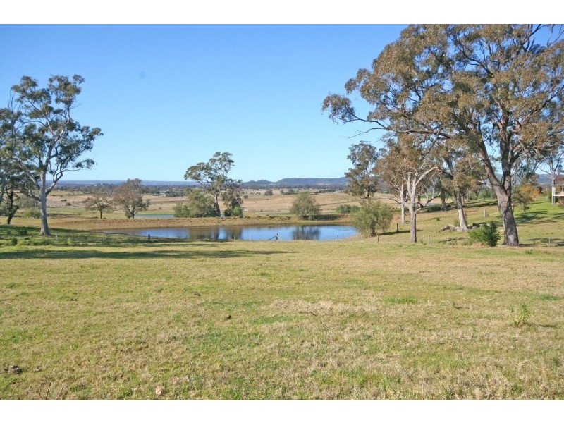 153 The Old Oaks Road, Grasmere NSW 2570