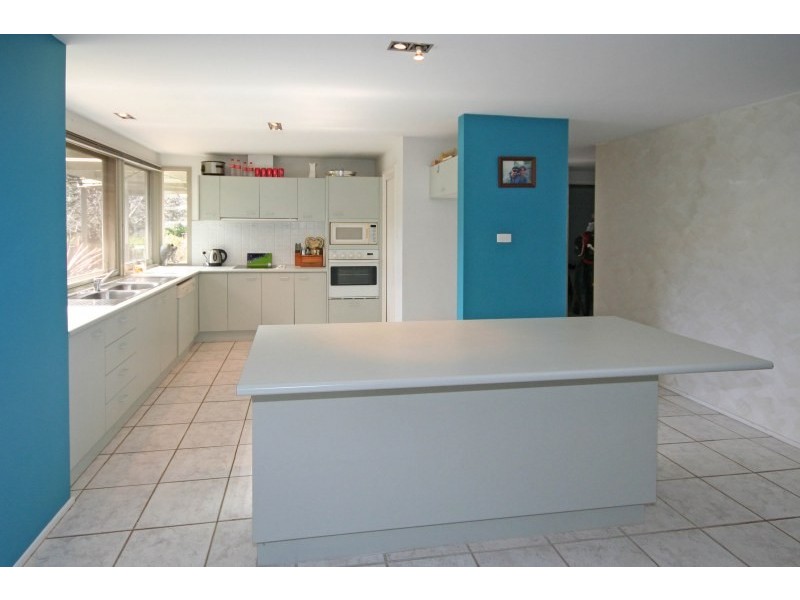 96 Wanawong Street, Belimbla Park NSW 2570