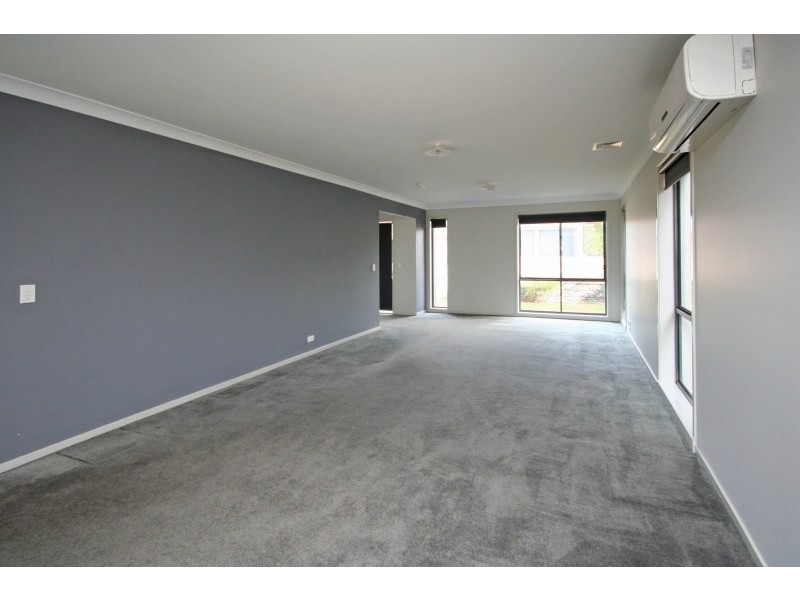 23 Maran Street, Spring Farm NSW 2570