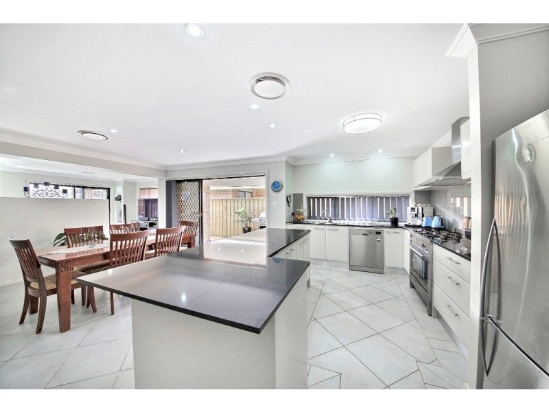 11 Minorca Circuit, Spring Farm NSW 2570