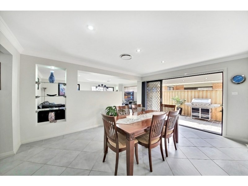 11 Minorca Circuit, Spring Farm NSW 2570