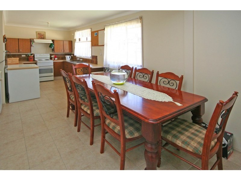 2 Badgally Road, The Oaks NSW 2570