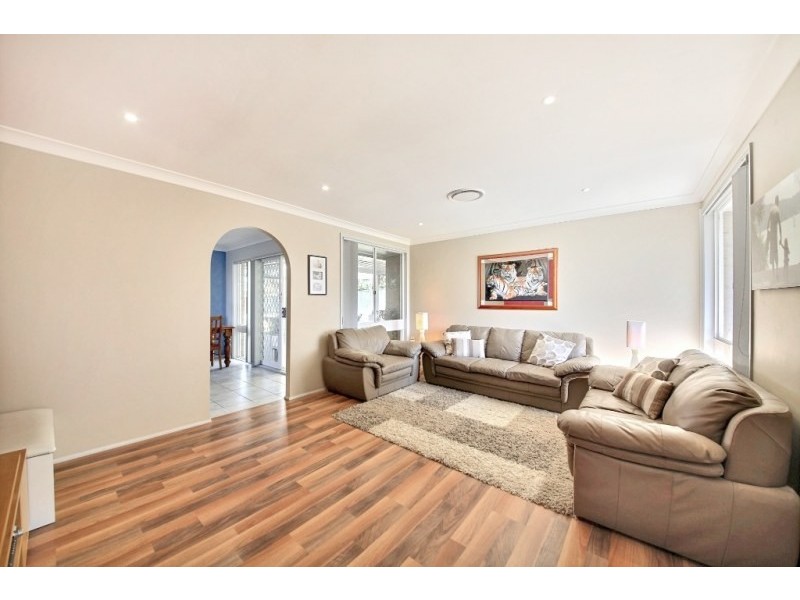 24 Scobie Place, Mount Annan NSW 2567