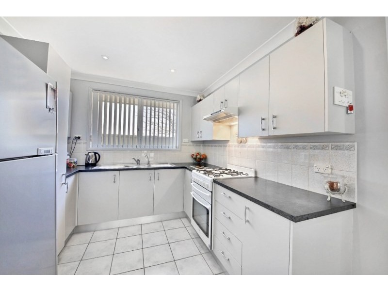 24 Scobie Place, Mount Annan NSW 2567